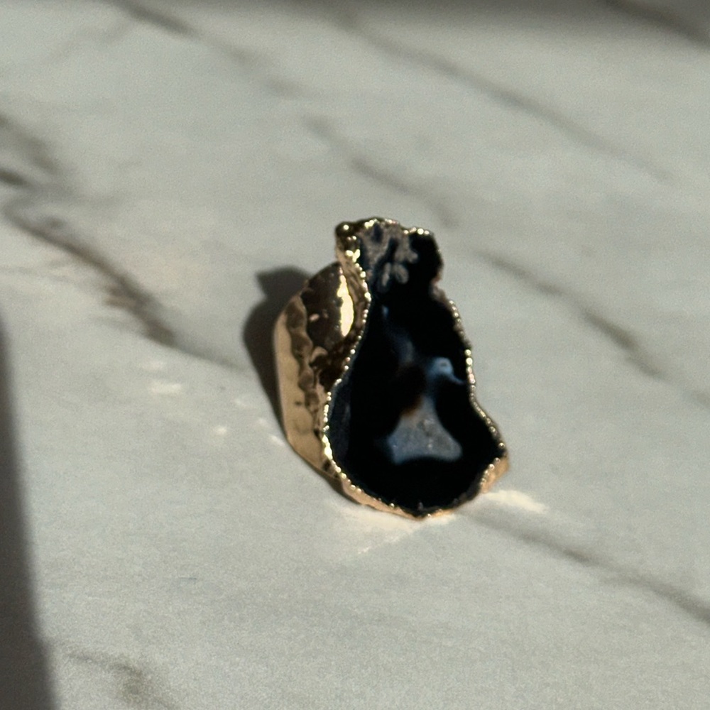 Luxury Natural Stone Adjustable Crystal Ring Irregular Geode Gold-plated Ring